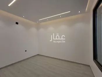 دور للبيع في شارع شهاب الدين القلقشندي, حي عكاظ, مدينة الرياض, منطقة الرياض صورة 3
