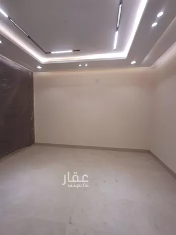 دور للبيع في شارع أحمد بن ناصر الحسيني, حي العوالي, مدينة الرياض, منطقة الرياض صورة 4
