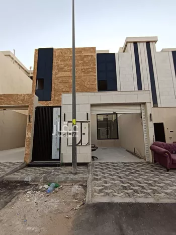دور للبيع في شارع حامد القاري, حي عكاظ, مدينة الرياض, منطقة الرياض