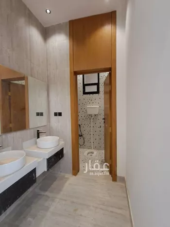 دور للبيع في شارع عمر بن قيس, حي طويق, مدينة الرياض, منطقة الرياض صورة 4