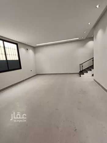 دور للبيع في شارع حامد القاري, حي عكاظ, مدينة الرياض, منطقة الرياض صورة 2