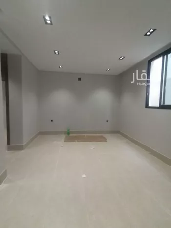 دور للبيع في شارع حامد القاري, حي عكاظ, مدينة الرياض, منطقة الرياض صورة 4