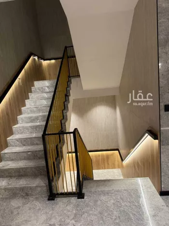 مكتب تجاري للإيجار في صورة 4