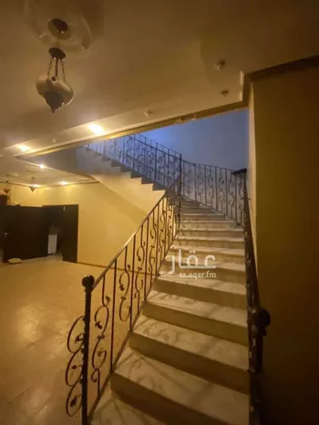 فيلا للبيع في شارع عين على الحربيه 3912 ، الجابرية ، ينبع البحر صورة 2