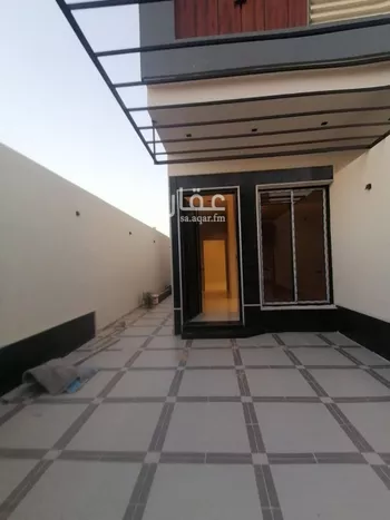 دور للبيع في شارع اسامة بن زيد, حي نوارة, مدينة المزاحميه, منطقة الرياض صورة 2