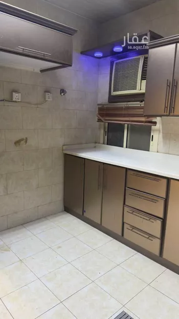 فيلا للإيجار في شارع النماص, حي ظهرة لبن, مدينة الرياض, منطقة الرياض صورة 3