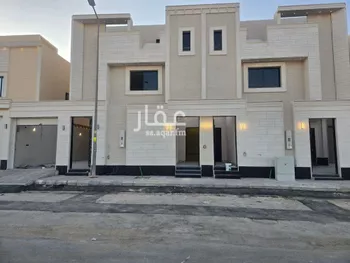 دور للبيع في شارع الصدق, حي العوالي, مدينة الرياض, منطقة الرياض صورة 2