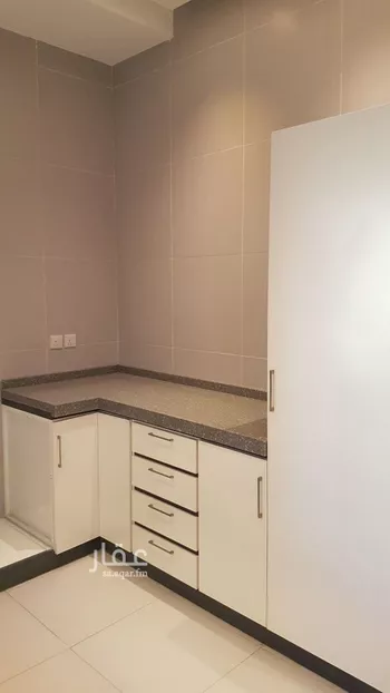 شقة للإيجار في شارع حسن مالكي, حي عرقة, مدينة الرياض, منطقة الرياض صورة 2