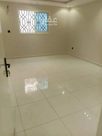 شقة للإيجار في شارع عبدالله بن قيس, حي إشبيلية, مدينة الرياض, منطقة الرياض صورة 2