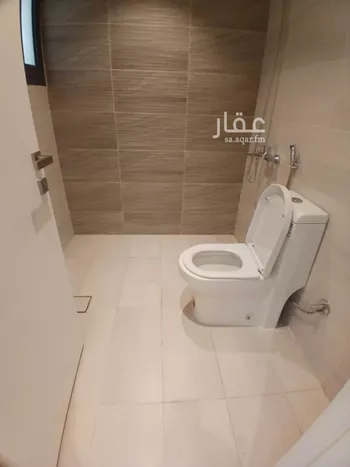 فيلا للبيع في شارع عبدالله بن أبي دليم, حي الرمال, مدينة الرياض, منطقة الرياض صورة 3