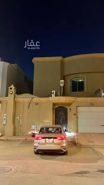 فيلا للبيع في شارع ميناء الاحمدي, حي إشبيلية, مدينة الرياض, منطقة الرياض