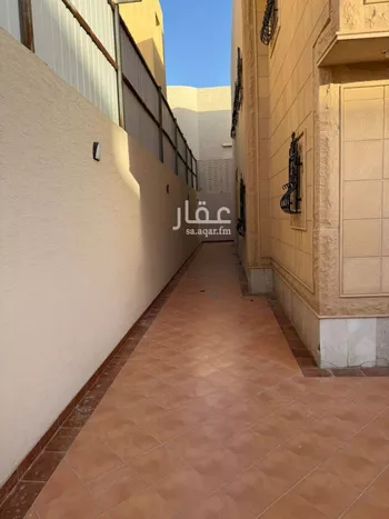 فيلا للبيع في شارع السبهانية, حي الياسمين, مدينة الرياض, منطقة الرياض صورة 2