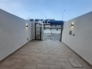 دور للبيع في شارع الإمام مسلم, حي بدر, مدينة الرياض, منطقة الرياض صورة 3