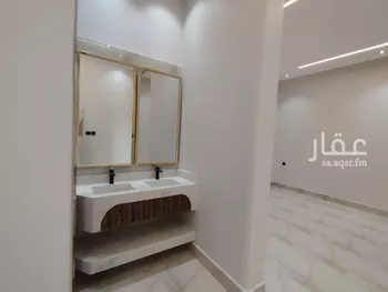 دور للبيع في شارع الصفة, حي طويق, مدينة الرياض, منطقة الرياض صورة 5