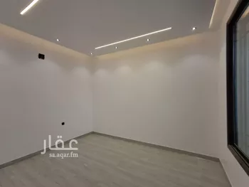 دور للبيع في شارع حامد القاري, حي عكاظ, مدينة الرياض, منطقة الرياض صورة 4