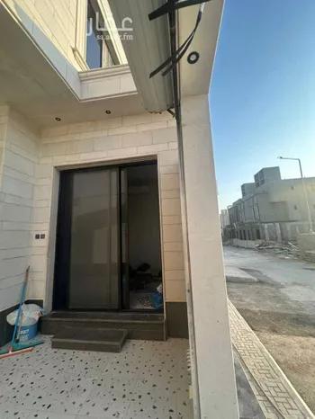 دور للبيع في شارع بوابه الشرق, حي الجنادرية, مدينة الرياض, منطقة الرياض