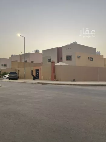 فيلا للبيع في شارع الملك خالد ابن عبدالعزيز سعود, حي عقرباء, مدينة امارة منطقة الرياض - الجبيله, منطقة الرياض