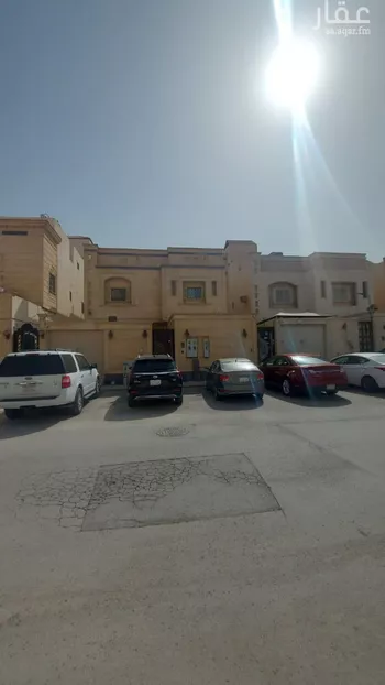 فيلا للبيع في شارع رقم 78, حي العزيزية, مدينة الرياض, منطقة الرياض صورة 2