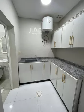 غرفة للإيجار في شارع جبل علي, حي غرناطة, مدينة الرياض, منطقة الرياض صورة 3