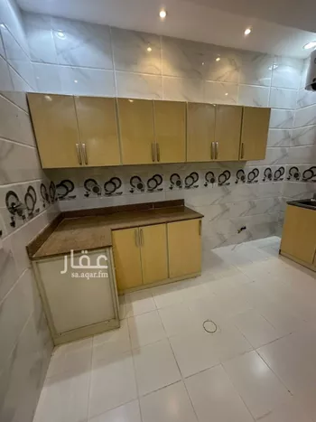 شقة للإيجار في شارع الفرعية, حي غرناطة, مدينة الرياض, منطقة الرياض صورة 2