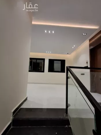 دور للبيع في شارع حسين بن صديق دحلان, حي عكاظ, مدينة الرياض, منطقة الرياض صورة 5