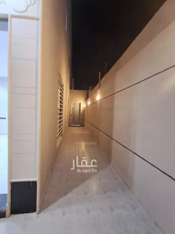 دور للبيع في شارع محمد حميدة, حي العوالي, مدينة الرياض, منطقة الرياض صورة 3