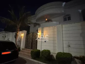 فيلا للإيجار في شارع سيف الدوله الحمداني ، حي السليمانية ، جدة ، جدة صورة 2