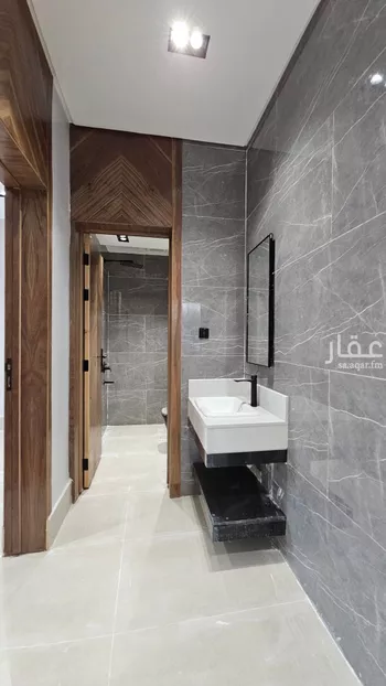 دور للبيع في حي عكاظ, مدينة الرياض, منطقة الرياض صورة 2