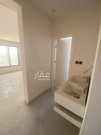 دور للبيع في شارع ابن سيدة اللغوي, حي عكاظ, مدينة الرياض, منطقة الرياض صورة 5