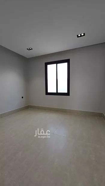 فيلا للبيع في شارع إسماعيل القيسي, حي عكاظ, مدينة الرياض, منطقة الرياض صورة 4