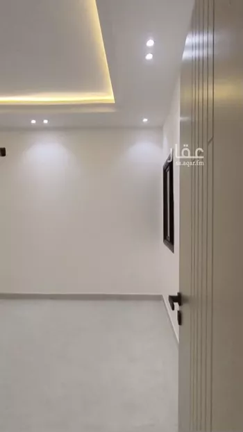 دور للبيع في شارع حرملة بن المنذر الكندي, حي بدر, مدينة الرياض, منطقة الرياض صورة 4