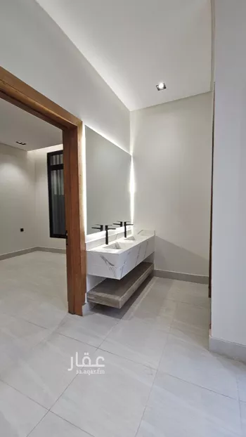 دور للبيع في شارع أبين, حي العريجاء الغربي, مدينة الرياض, منطقة الرياض صورة 3