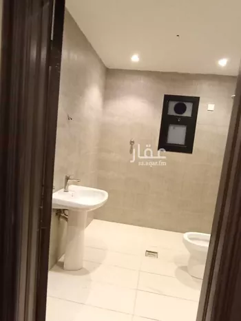 شقة للإيجار في شارع الأمير ماجد بن عبدالعزيز ، حي الريان ، الرياض ، منطقة الرياض صورة 4