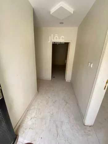 دور للإيجار في شارع ابن الناظر, حي العزيزية, مدينة الرياض, منطقة الرياض صورة 4