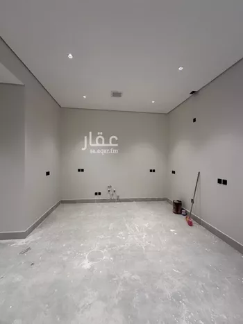 دور للبيع في شارع رقم 326, حي النرجس, مدينة الرياض, منطقة الرياض صورة 2