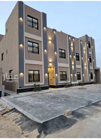 فيلا للبيع في شارع الجميل ابن حاتم, حي ظهرة لبن, مدينة الرياض, منطقة الرياض صورة 2