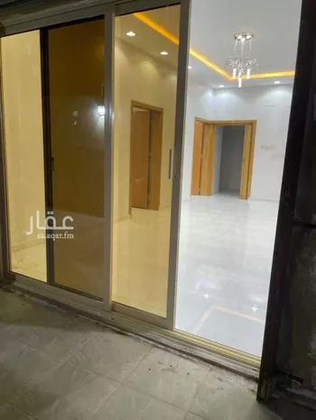 شقة للبيع في شارع عبدالله ابن عقلمة ، ذات الحلي ، رجال المع صورة 4