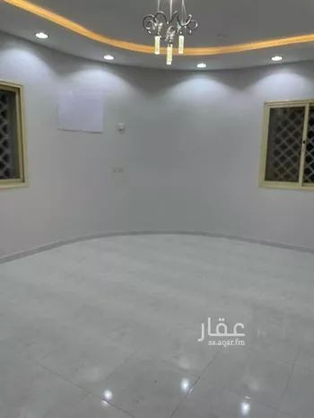 شقة للبيع في شارع عبدالله ابن عقلمة ، ذات الحلي ، رجال المع