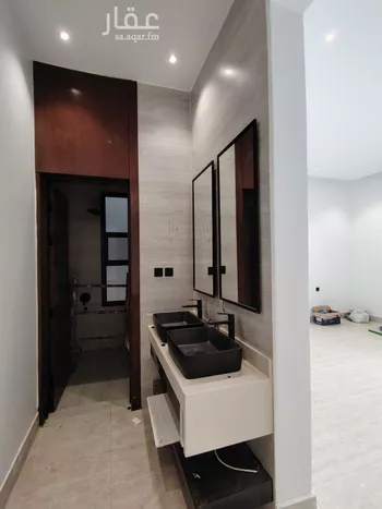 دور للبيع في شارع يحيى الواعظ, حي طويق, مدينة الرياض, منطقة الرياض صورة 2