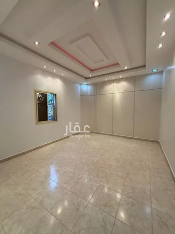 شقة للإيجار في شارع المثلث, حي ظهرة لبن, مدينة الرياض, منطقة الرياض