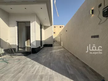 دور للبيع في شارع الحوطة, حي إشبيلية, مدينة الرياض, منطقة الرياض صورة 2