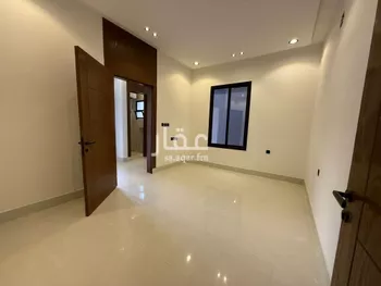 دور للبيع في شارع حمدان بن ذي النون, حي الرمال, مدينة الرياض, منطقة الرياض صورة 3
