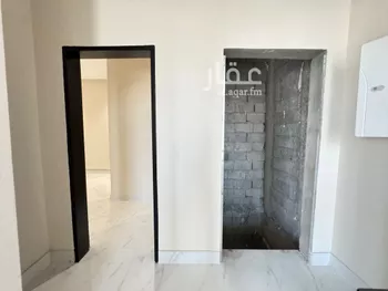 دور للبيع في شارع المشوبة, حي غرناطة, مدينة الرياض, منطقة الرياض صورة 3