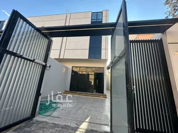 دور للبيع في شارع الكلفان, حي الرمال, مدينة الرياض, منطقة الرياض صورة 2