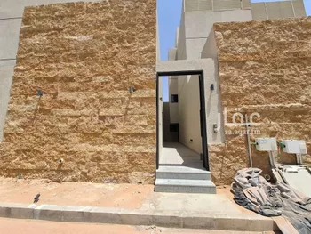 دور للبيع في حي الرمال, مدينة الرياض, منطقة الرياض