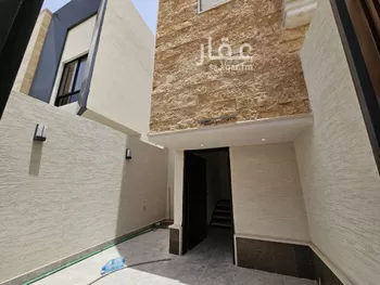 دور للبيع في شارع سعيد بن محمد المكناسي, حي الرمال, مدينة الرياض, منطقة الرياض صورة 2