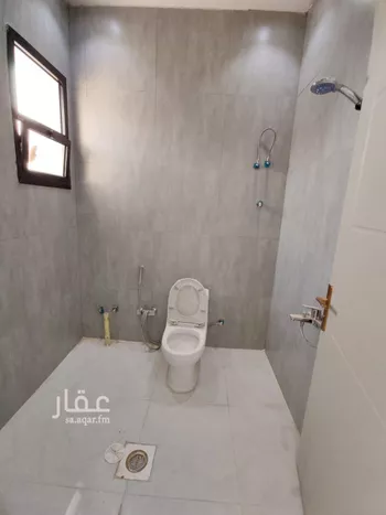 فيلا للبيع في شارع الثعيليبة, حي الجنادرية, مدينة الرياض, منطقة الرياض صورة 2