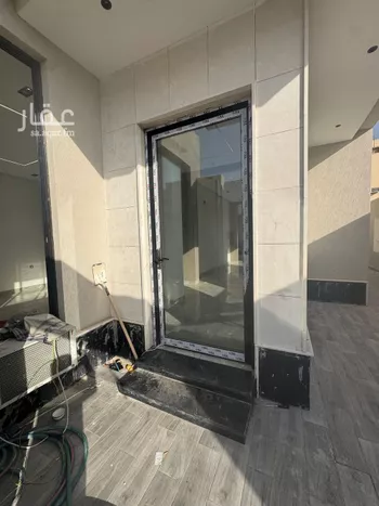 دور للبيع في شارع الحوطة, حي إشبيلية, مدينة الرياض, منطقة الرياض صورة 3