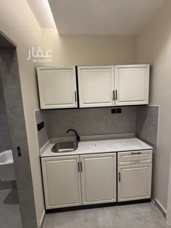 شقة للإيجار في شارع حسن صادق, حي المروج, مدينة الرياض, منطقة الرياض صورة 3