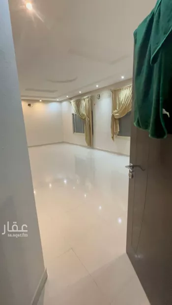 فيلا للإيجار في شارع الفاخرة, حي عكاظ, مدينة الرياض, منطقة الرياض صورة 2